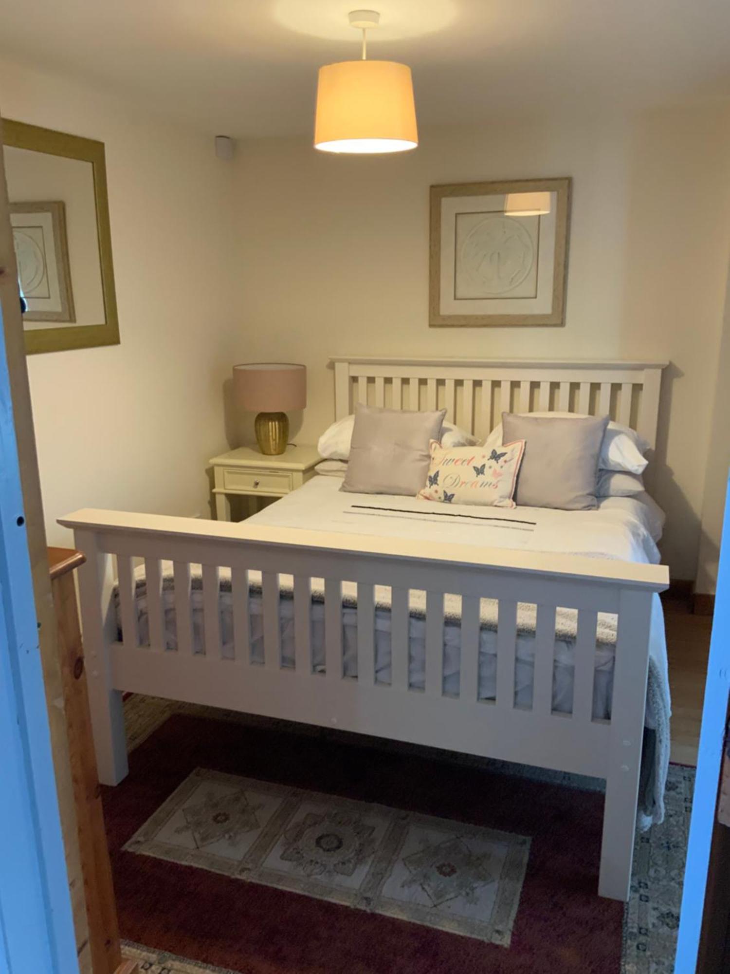 Woodpecker Cottage At Frog Trotters Cottages Hartpury ภายนอก รูปภาพ